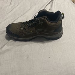 Reebok Hiking Shoes Size 10