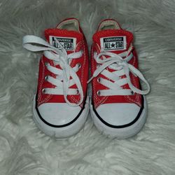 Toddler Converse All Stars Size 7c