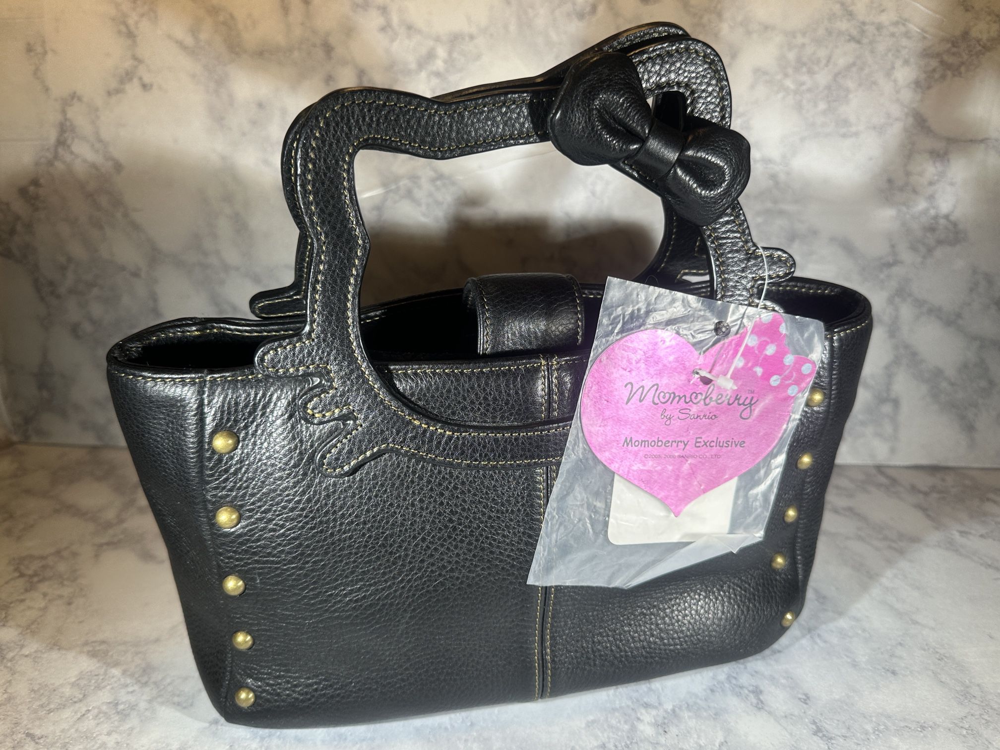 Brand New With Tags Hello Kitty Momoberry By Sanrio Genuine Leather 2006
