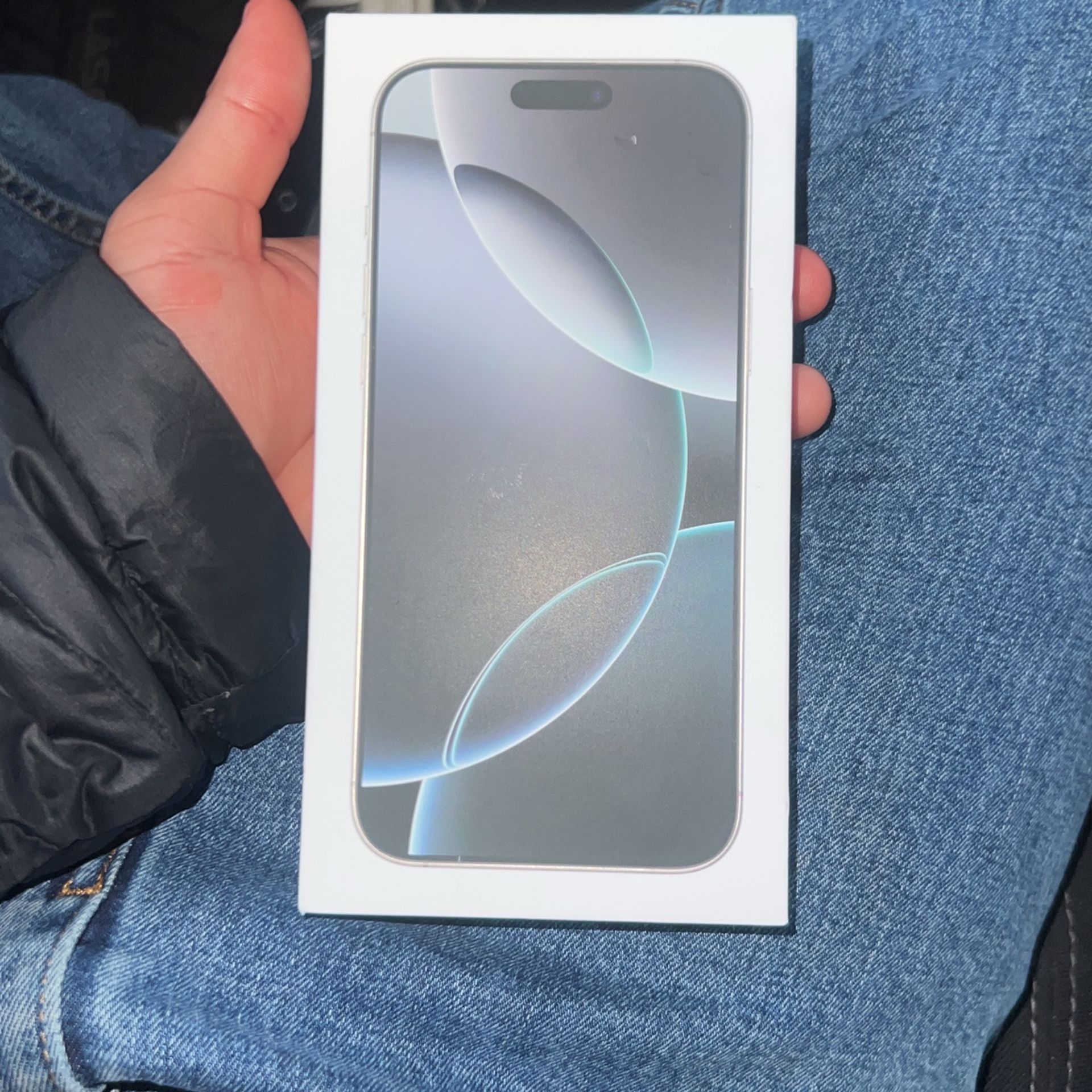 IPHONE 16 PRO MAX