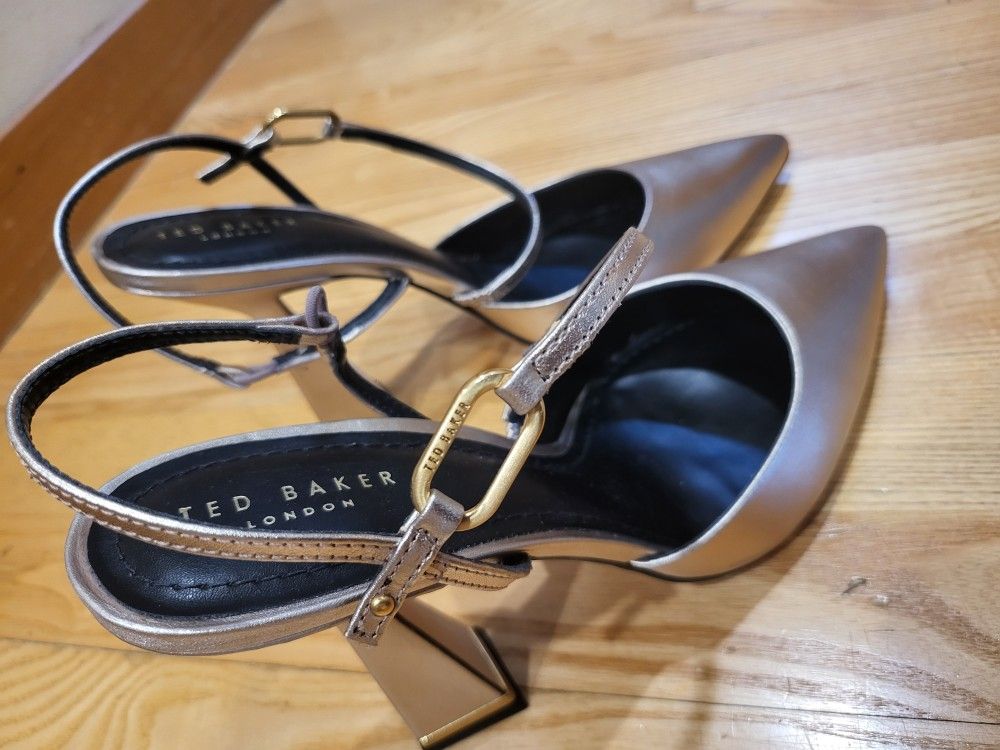 Ted Baker Women's Coriana Heeled Pump Shoe Size 40 EUR 9.5 - 10 US Rosegold