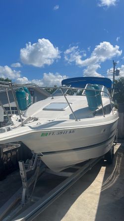 1996 Bayliner Sierra 2655