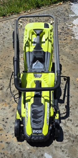 🌿 LAWN CARE EQUIPMENT PACKAGE – ONLY $149! 🌿
Upgrade your lawn care with this great-value package! All equipment is in good, working condition and r