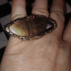 Large Double Finger Stainless Ring With An Iridescent Flat Stone Set