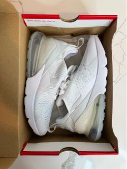 5.5 Nike Air Max 270