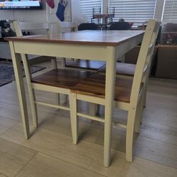 Dinning Table 