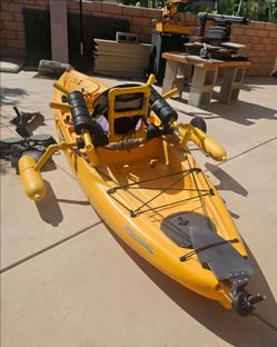 2013 Hobie Kayak with AMAZING UPGRADED FEATURES