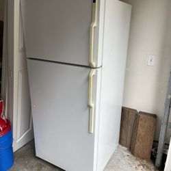 Hotpoint Fridge Freezer