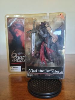 McFarlane Faces Of Madness Vlad The Impaler