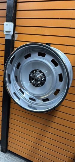 USMAG U143 SCOTTSDALE 22x9 22x10.5 5x5 5x127 Wheels 4 New Rims C10 C1500