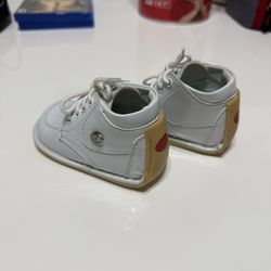 Zapatos Blancos De Bebé Pibe Con Suela Especial Para Caminar  