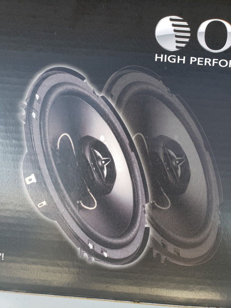 Car Speakers size 6.5" 300 watt Max