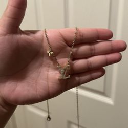 LV Necklace 