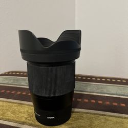 Sigma 16mm f1.4 (Sony) Lens