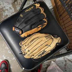 Baseball Gloves 