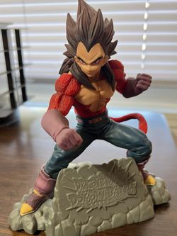 SSJ4 Vegeta Figure (Dragonball GT)
