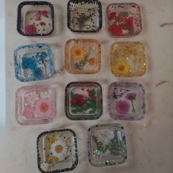 Square Resin Dishes 