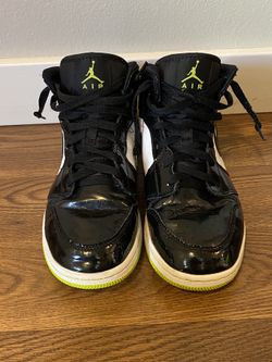 Mens Size 7y  - Nike Air Jordan 1 Mid Patent SE Black Gold  Bq6931 -007  W/box Size 5Y - Nike Air Jordan 1 Mid SE Union Black Toe Red GS  main image 3