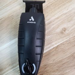 Andis GTX TRIMMER (USED ) 