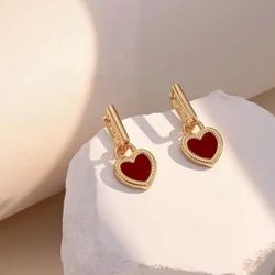 New Heart Earrings Black/Red