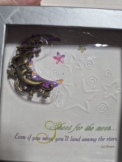 New Pin/ Broach Stilm In Box