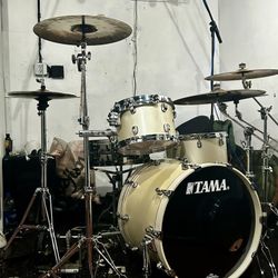 Tama Starclassic Bubinga/Birch Drum Set