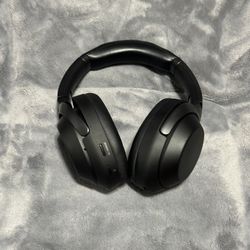 Sony WH1000XM3 Noise Cancelling Headphones - Black (2018 Version)