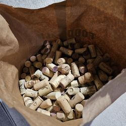 Recycled Cork and Synthetic Corks