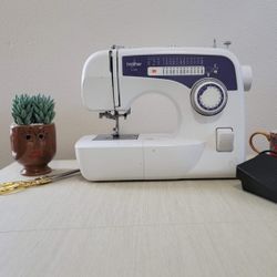  Brother XL-2600i mechanical sewing machine. 