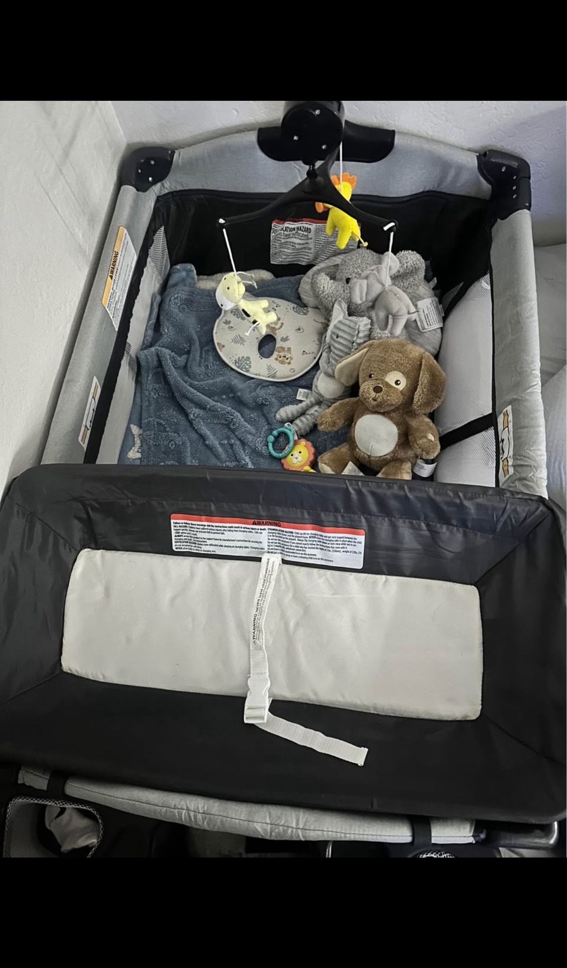 Baby Crib !