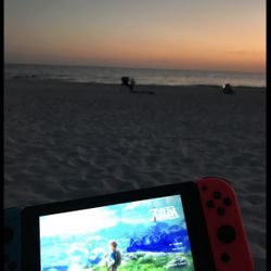LOADED (Nintendo Switch) V2 200GB + Free Supreme Slides & Lui v Bucket Hat (with your purchase)