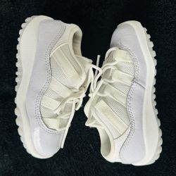 Jordan 11 “pure Violet” 8c 