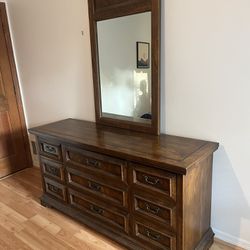 Dark Wood Dresser With Mirror 