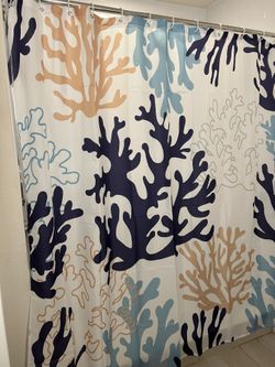 Bath Set Including Shower Curtain & Rugs