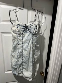 Denim dress size (M)