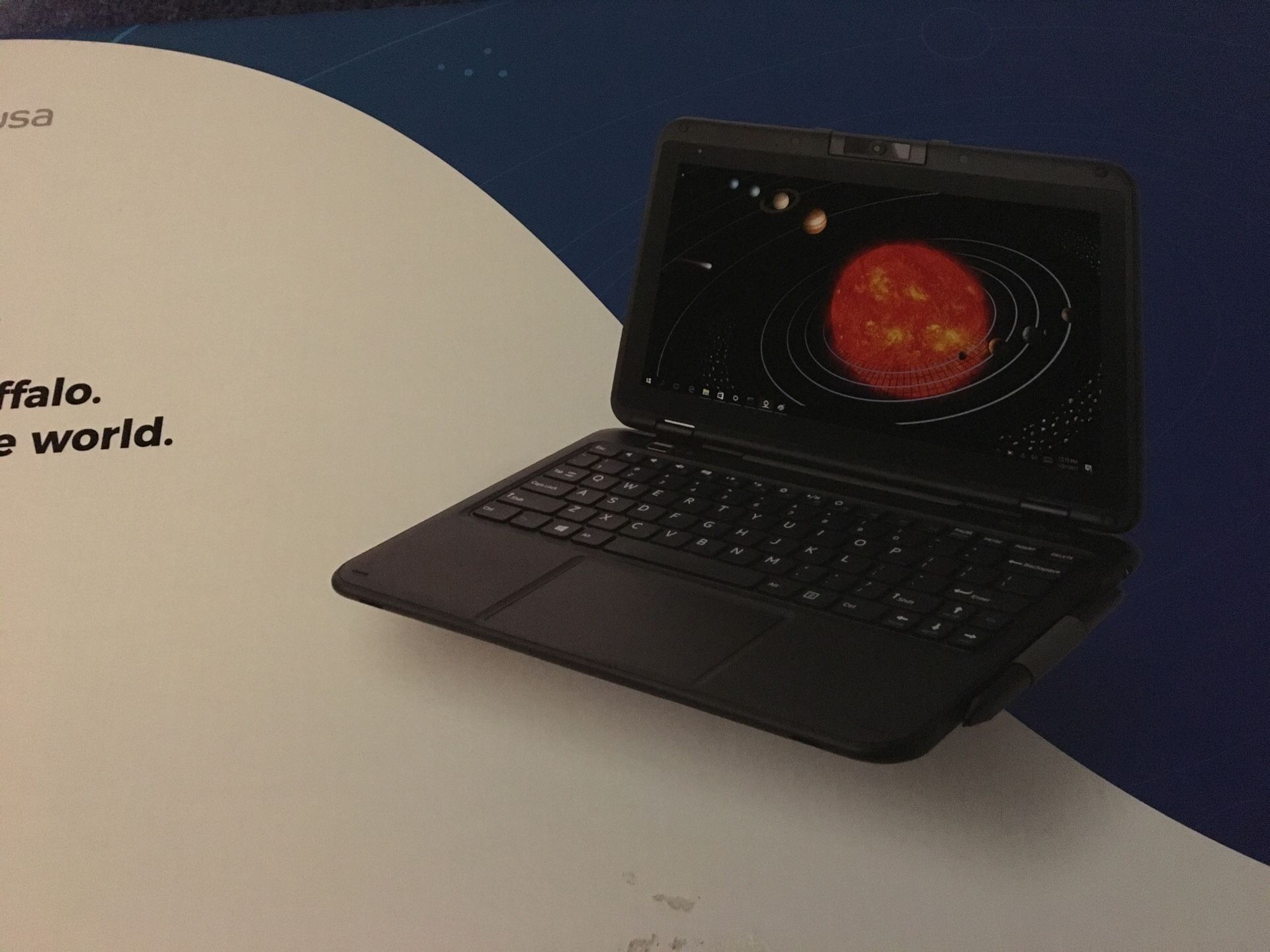 New BAK Atlas 12 11.6”touch laptop x5-z8350 1.4 GHz 4GB 128GB W10 Atlas R1-G