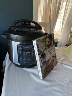 Instant Pot Duo Gourmet Pressure Cooker