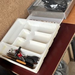 Stuffs For Catering. They Are You New( Long17, Width 17 Inch)