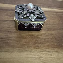 Jewel Antique Trinket Box