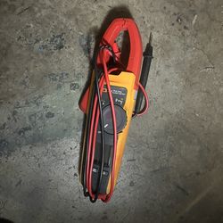 Fluke 375 RMS Clamp Meter