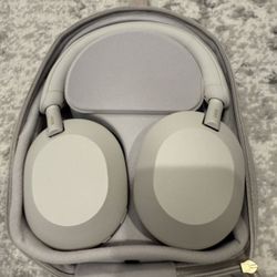 Sony WH-1000XM5 Premium Noise Canceling Headphones