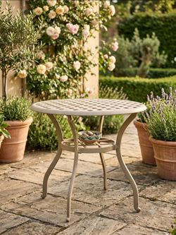 Round Cast Metal Outdoor Bistro Table