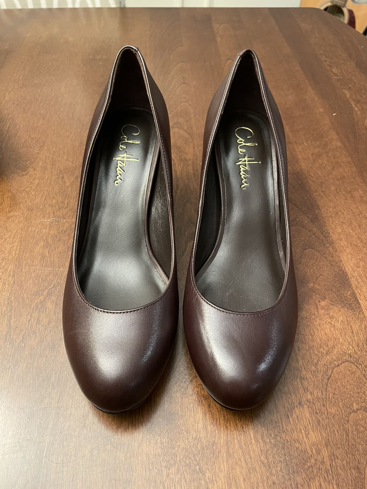 Brand New Cole Haan Heels Size 7 Brown