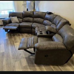 Tambo Canyon 2 Piece Modern Reclining Sectional Couch| Brand New| Financing Available| Living Room Set
