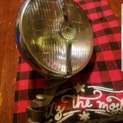 Vintage car Parts Passing Lamp