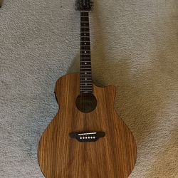 Luna Acoustic Guitar 