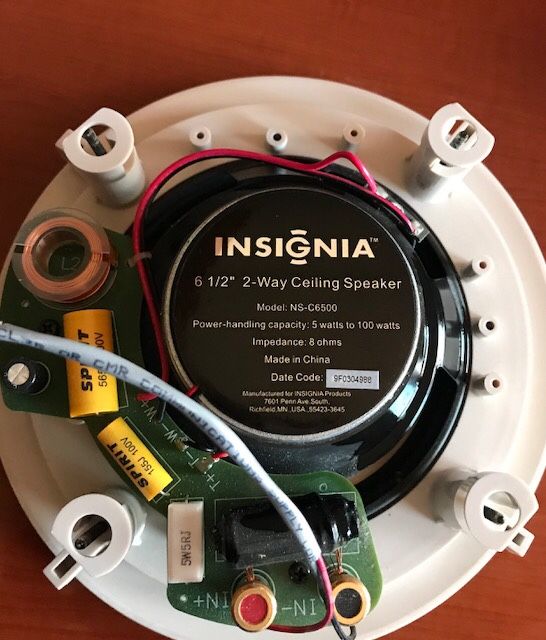 Insignia 2 Way Speakers Lot Of 6 For Sale In Plainfield Il