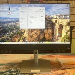 Like New Dell AiO Computer - Very Strong & Fast