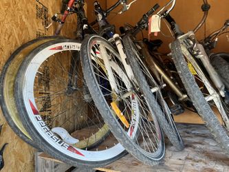 Storage Full Of BMX, Mountain Bikes, Fixies , Trek, Giant, Cannondale, GT BMX, Huffy,Schwinn, Segway Ninebot, Jetson Electric Bikes