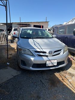 2013 Toyota corola